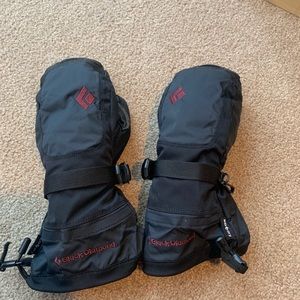 Women’s medium black diamond mercury mitts